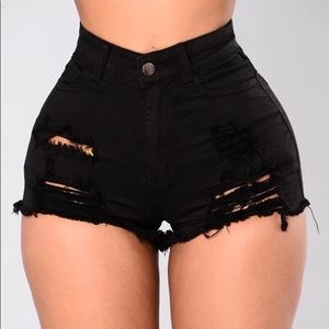 Fashion move jean shorts